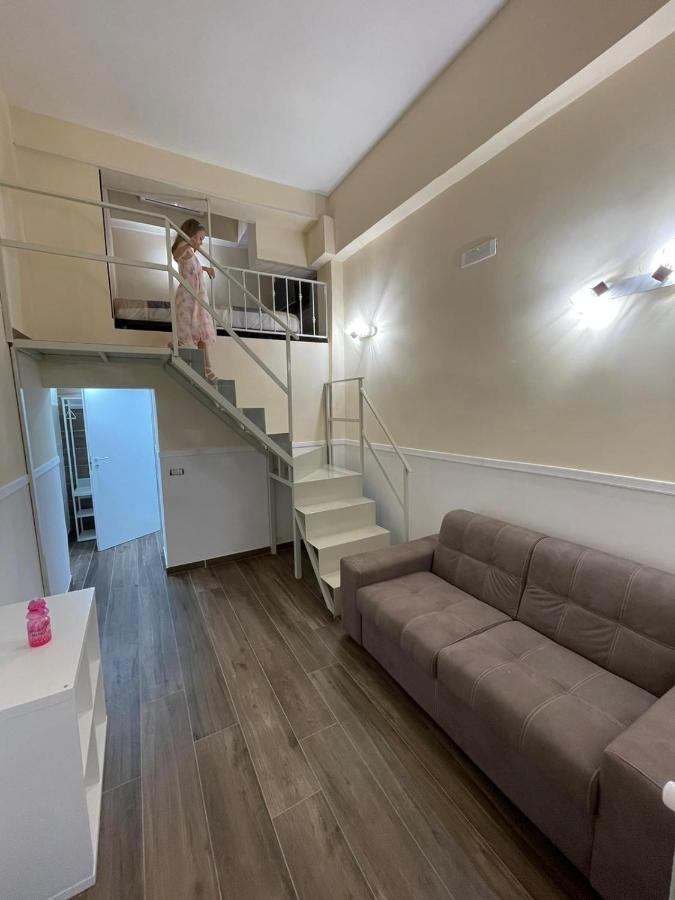 Fuorigrotta Bed & Breakfast