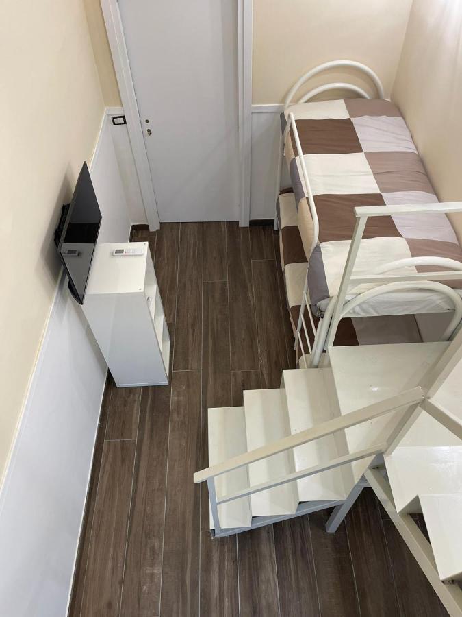 Bed & Breakfast Fuorigrotta Naples